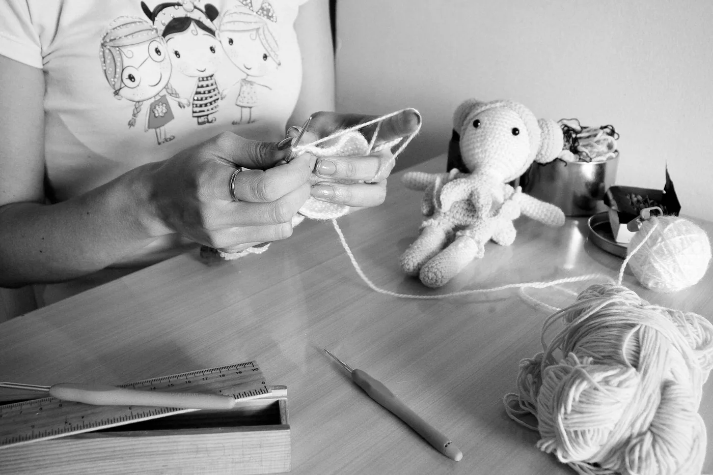 Háčkování hračky amigurumi zblízka